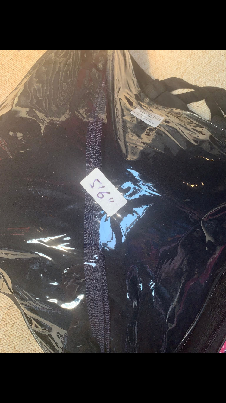 ๐ Brand New Fleece Coolers โ Multiple Sizes & Colours ๐