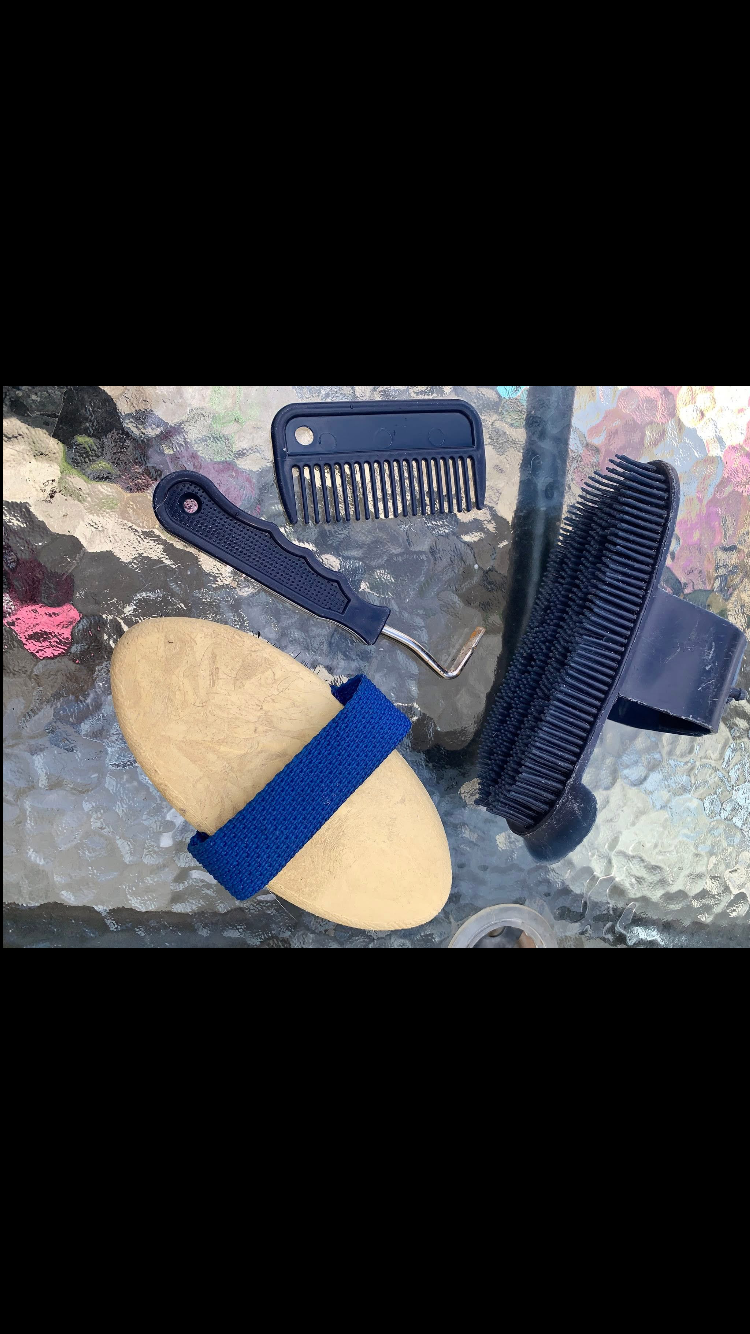 ✨ Preloved Adults Navy Grooming Bundle ✨