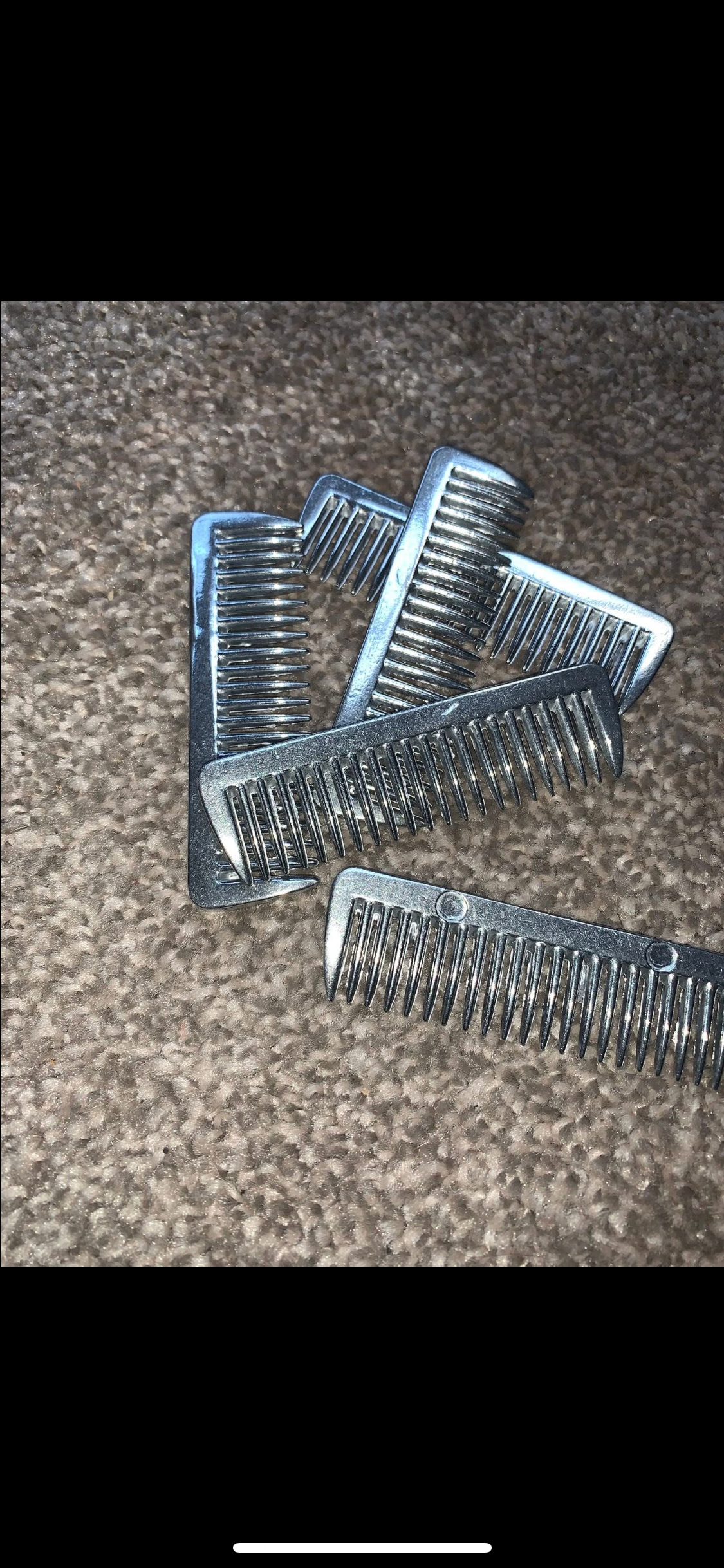 🐴 Selection of New Metal Mane Pulling Combs 🐴