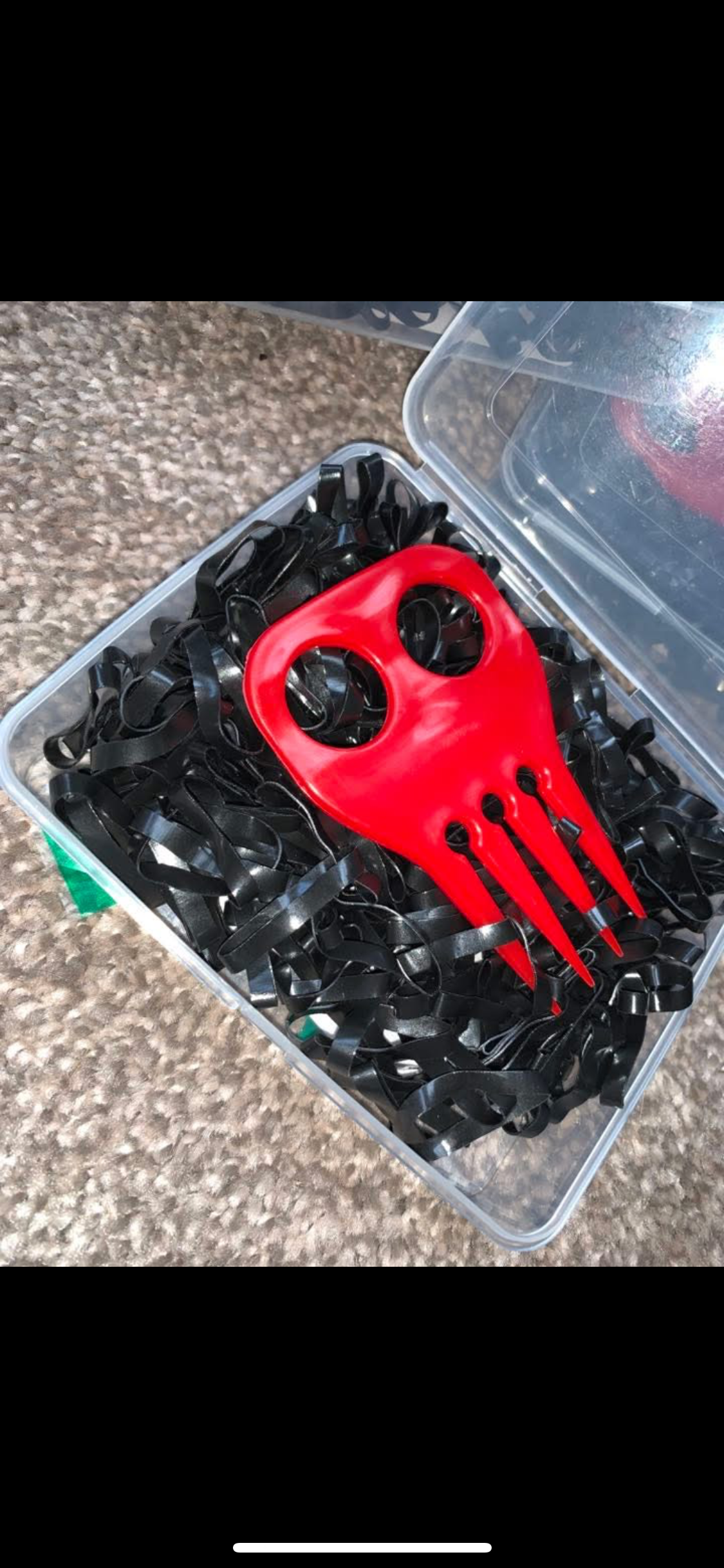 ๐ Brand New Box of Black Plaiting Bands + Comb ๐