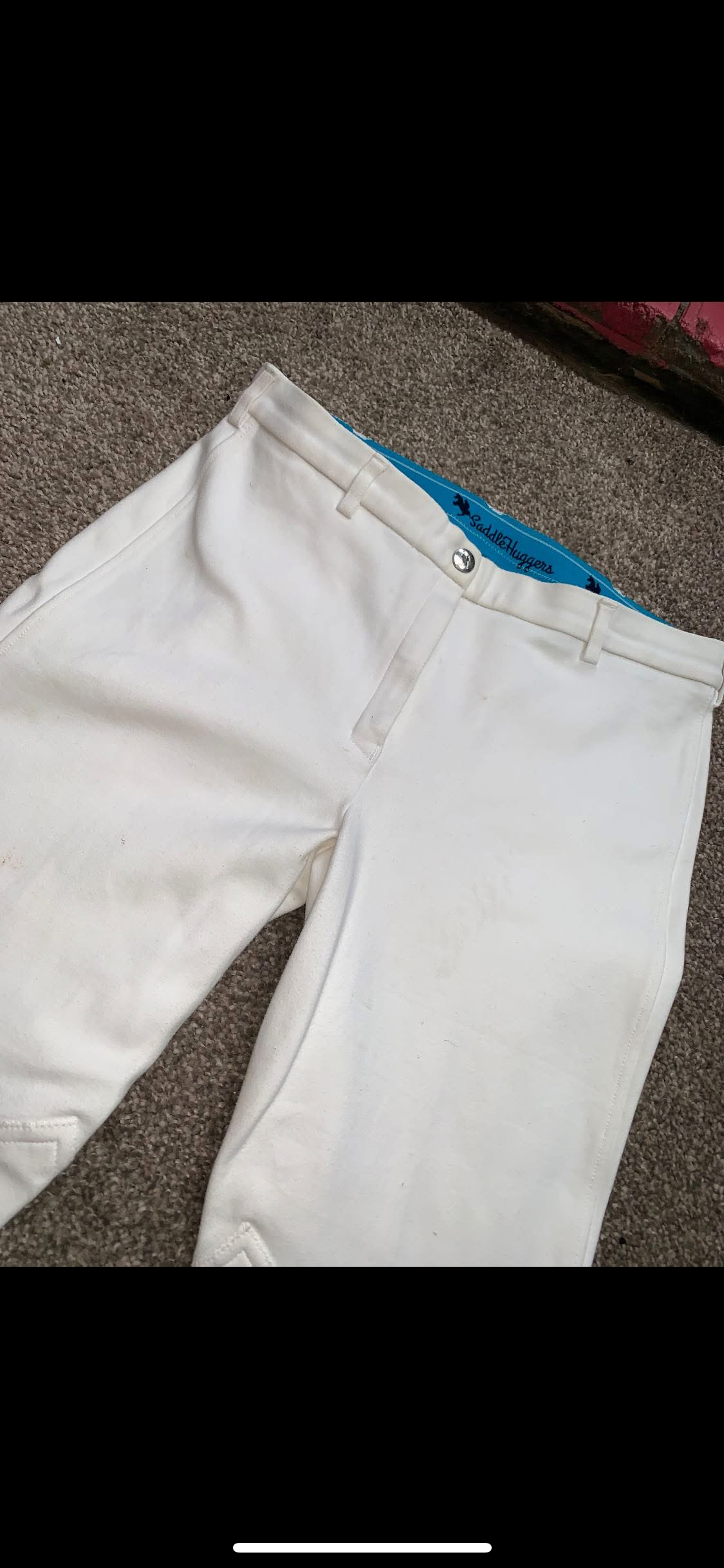 ✨ Preloved Ladies White Saddlehuggers Jods – Size 32” ✨