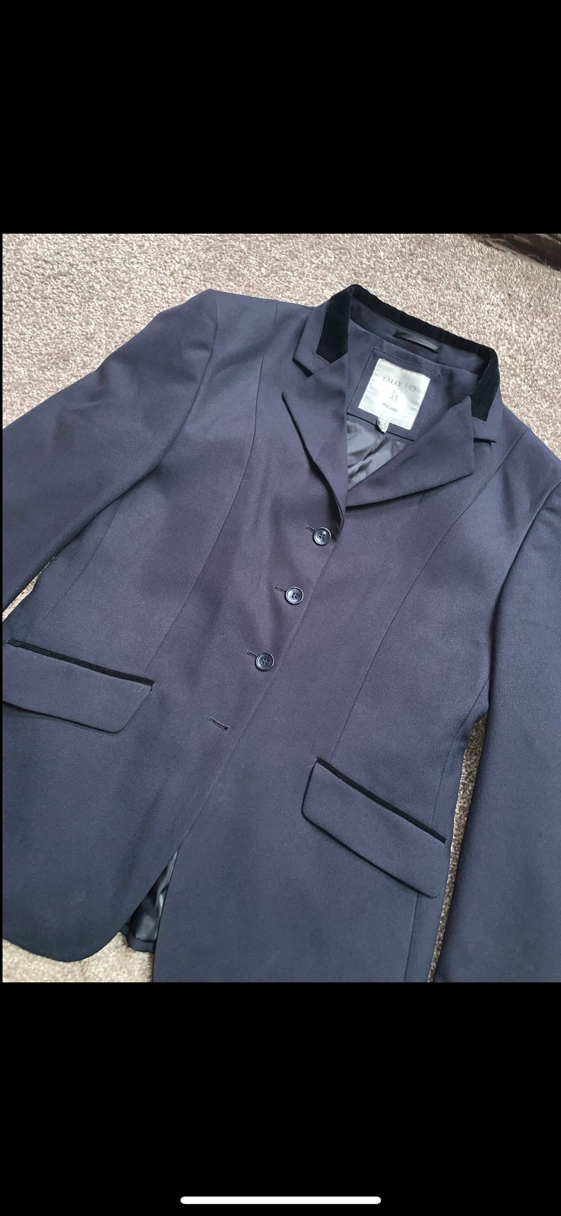 ✨ Preloved Ladies TallyHo Show Jacket – UK18 ✨