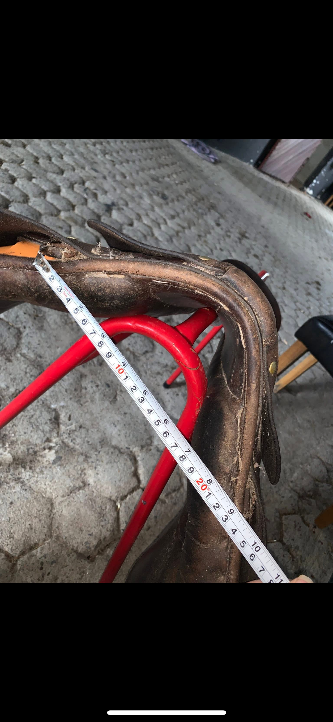 🤎🐎 Preloved Brown Leather Racing Saddle – 16” 🐎🤎