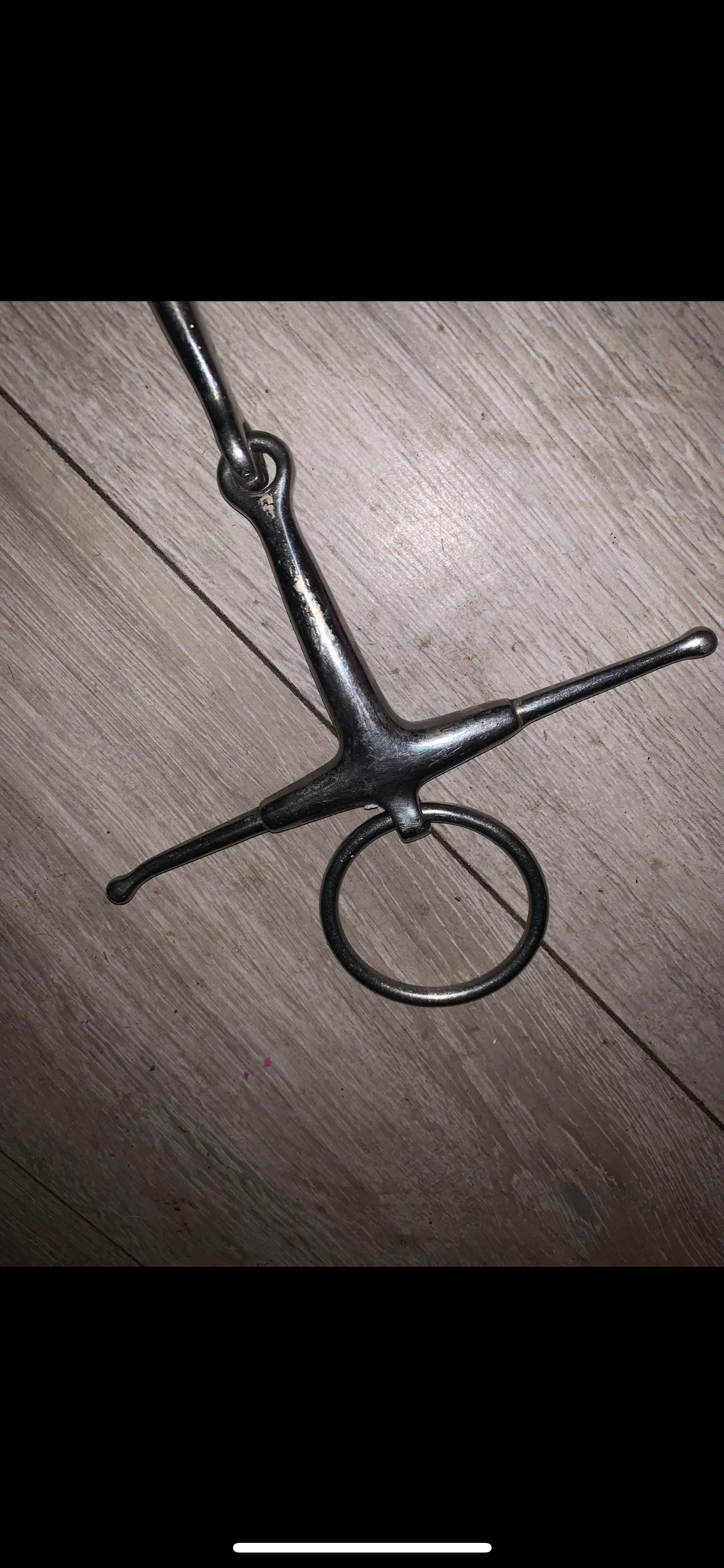 🍀 Preloved 6” Full Cheek Snaffle Bit 🍀