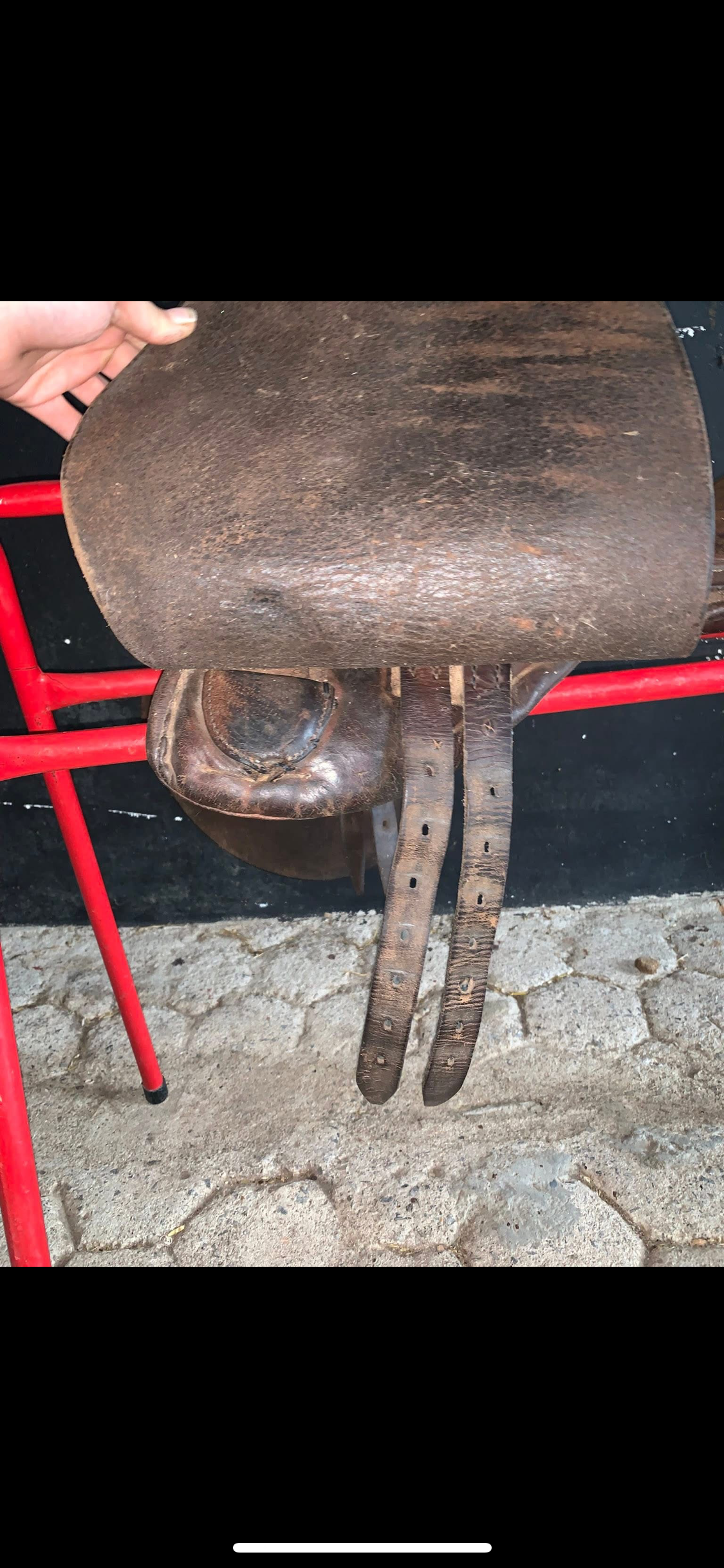 🤎🐎 Preloved Brown Leather Racing Saddle – 16” 🐎🤎