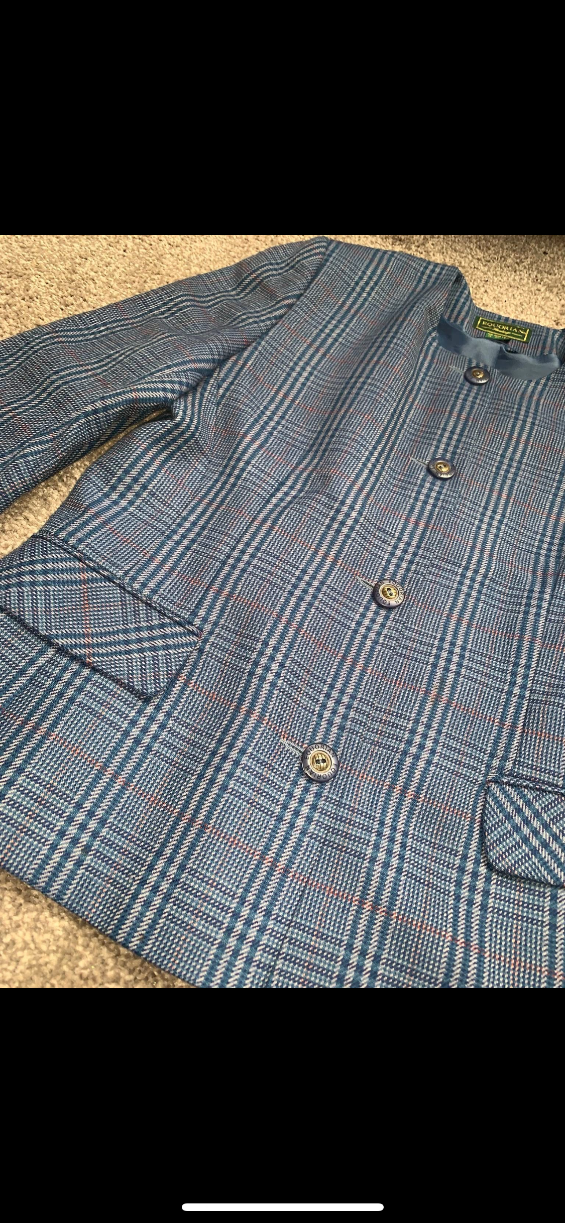 💙✨ Beautiful Ladies Short Tweed Jacket – Size UK16 ✨💙