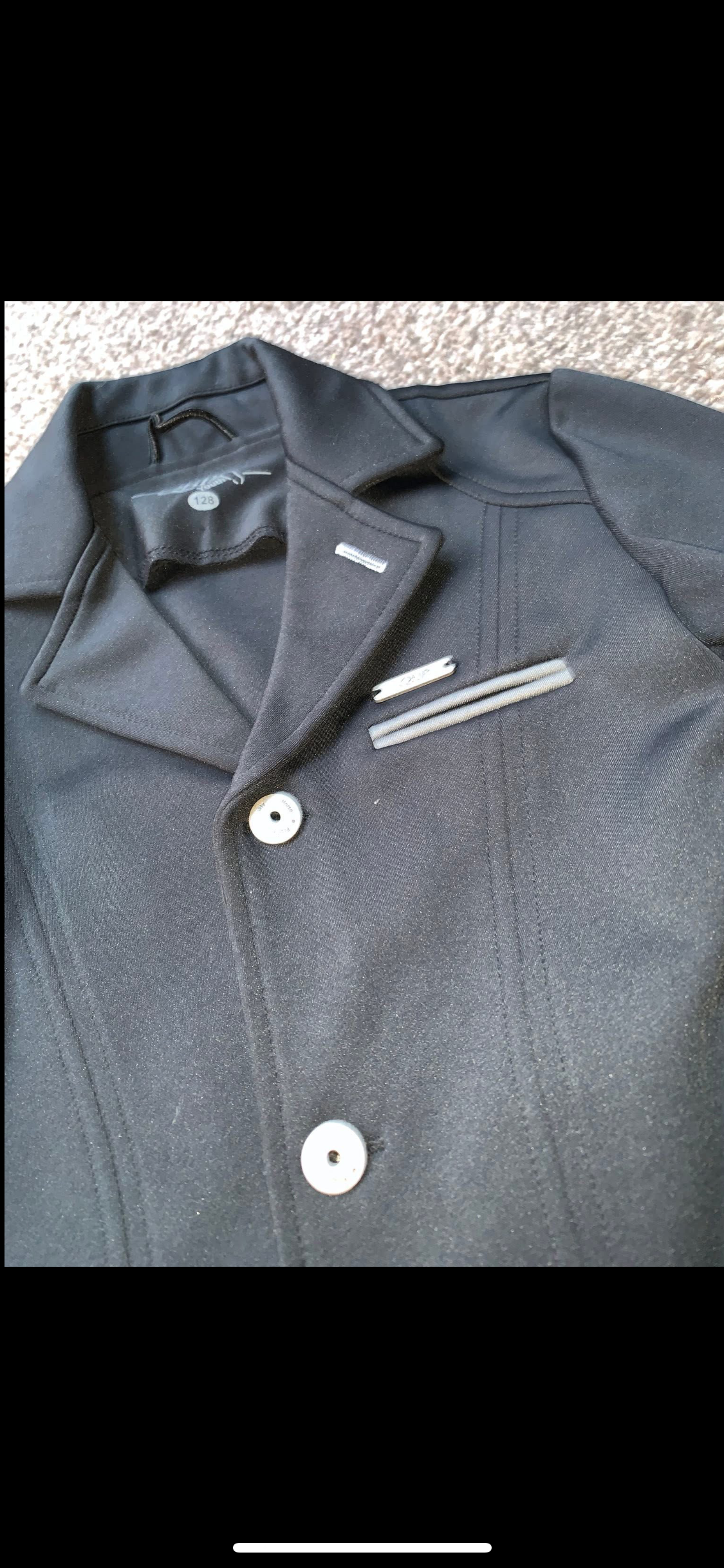 🖤✨ Like New Kids QHP Black Show Jacket – Approx. Size 7/8yrs ✨🖤