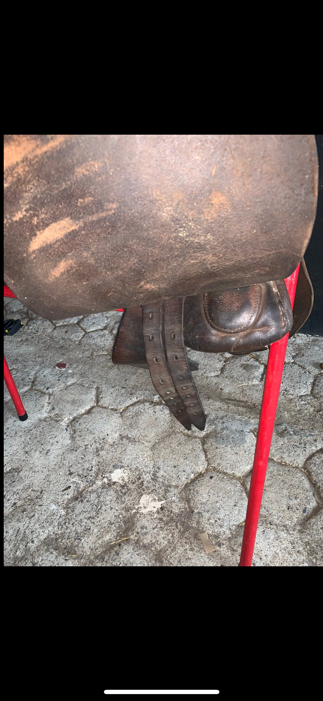 🤎🐎 Preloved Brown Leather Racing Saddle – 16” 🐎🤎