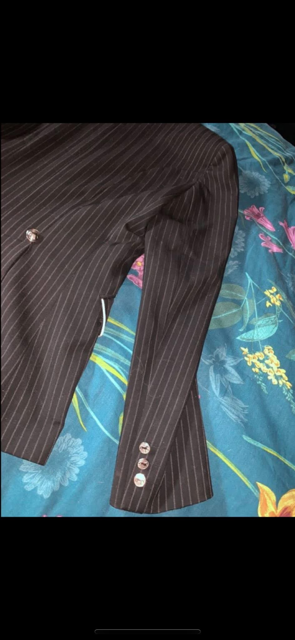 🖤✨ Ladies Black Striped Show/Hunt Jacket with White Trim – Size 36 ✨🖤