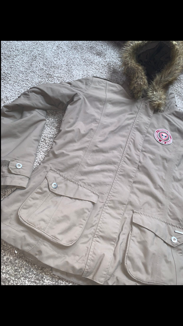 🧥 Beautiful Like New Kids Parka Riding Jacket with Furry Hood – Size 14yrs 🧥