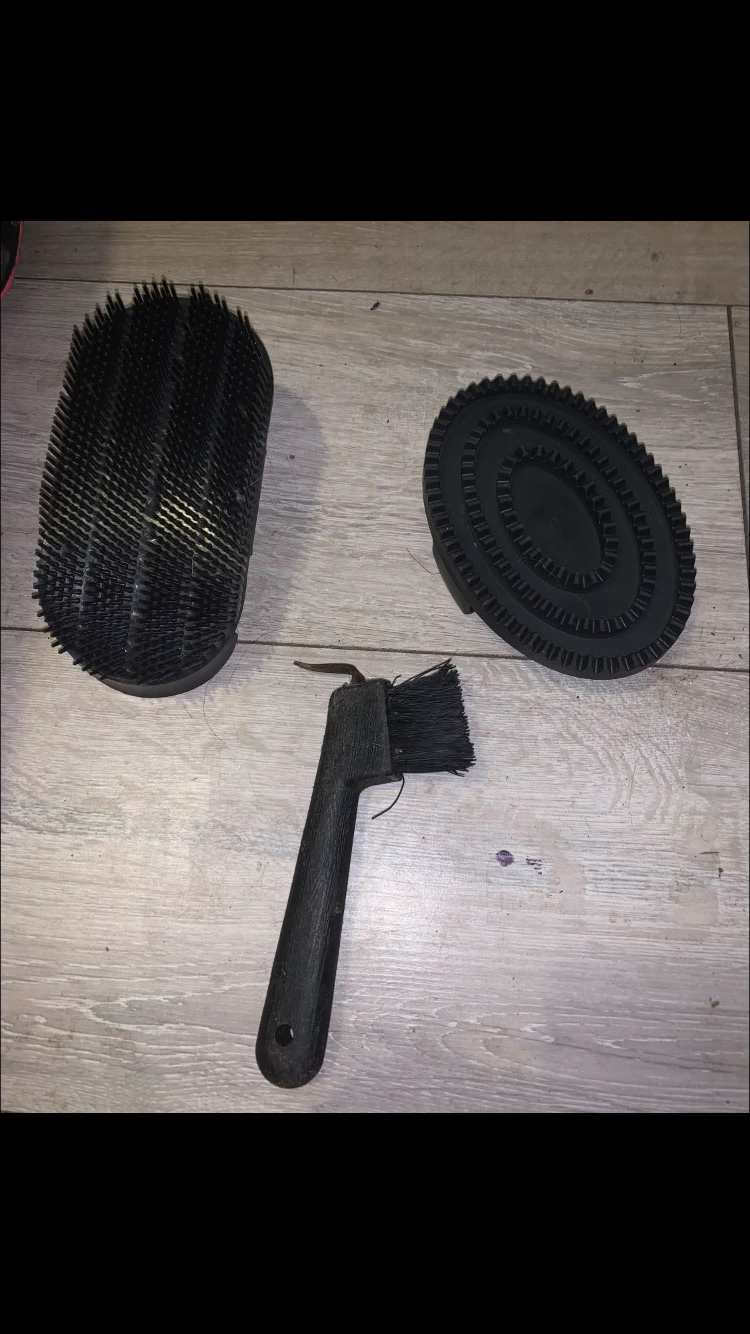 🖤 Preloved but Like New Black Grooming Bundle 🖤