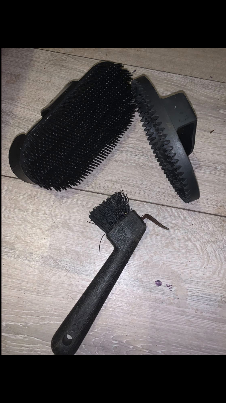 🖤 Preloved but Like New Black Grooming Bundle 🖤