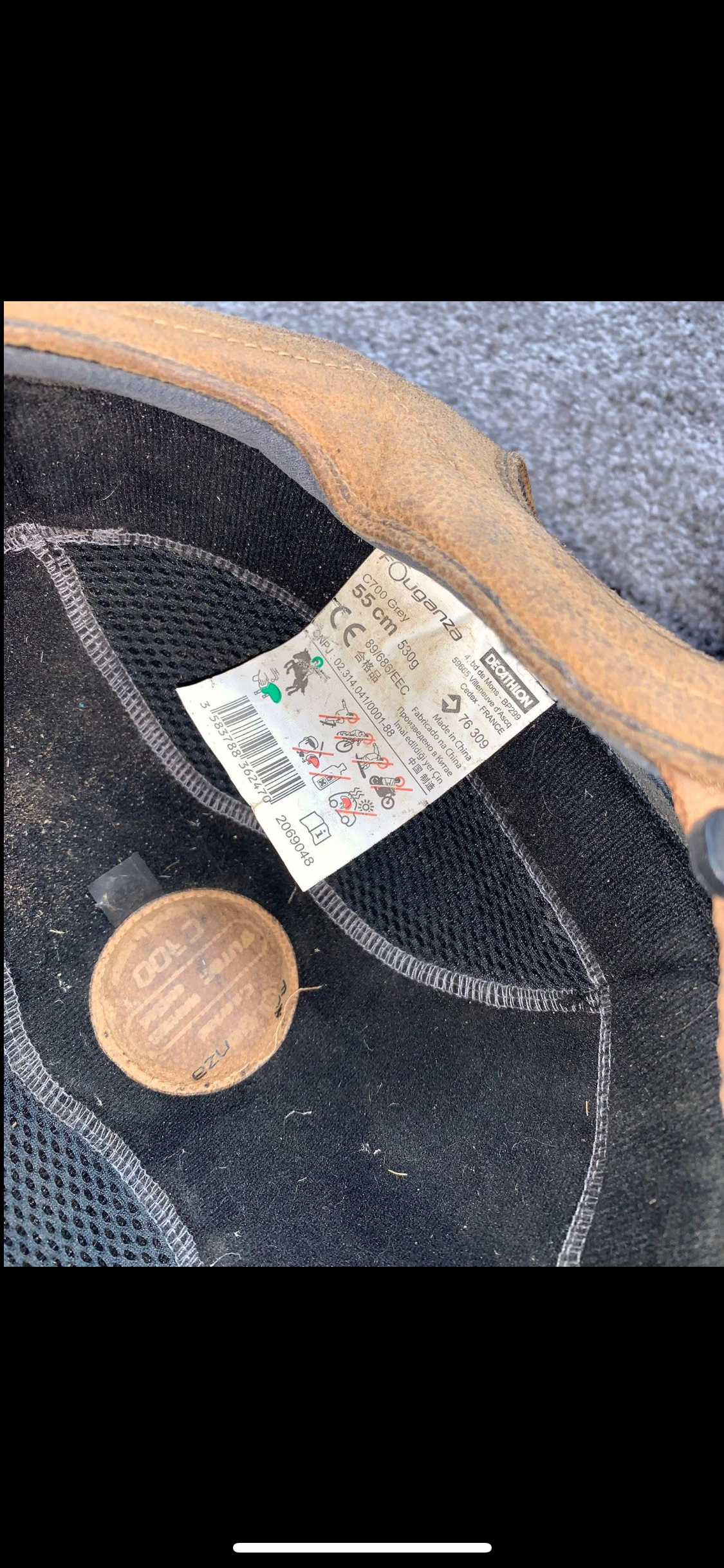 🪖 Beautiful Like New Riding Helmet – Size 55cm 🪖