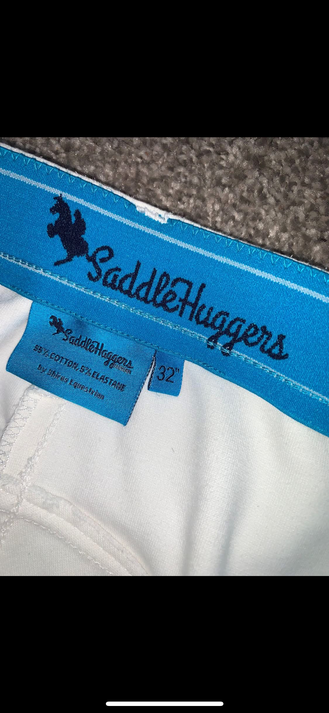 ✨ Preloved Ladies White Saddlehuggers Jods – Size 32” ✨